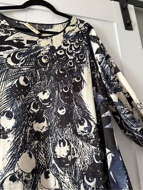 Tahari Black and White Peacock Print Blouse